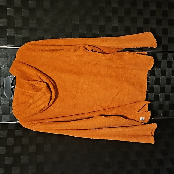 Orange hoodie - Picture 4 of 4